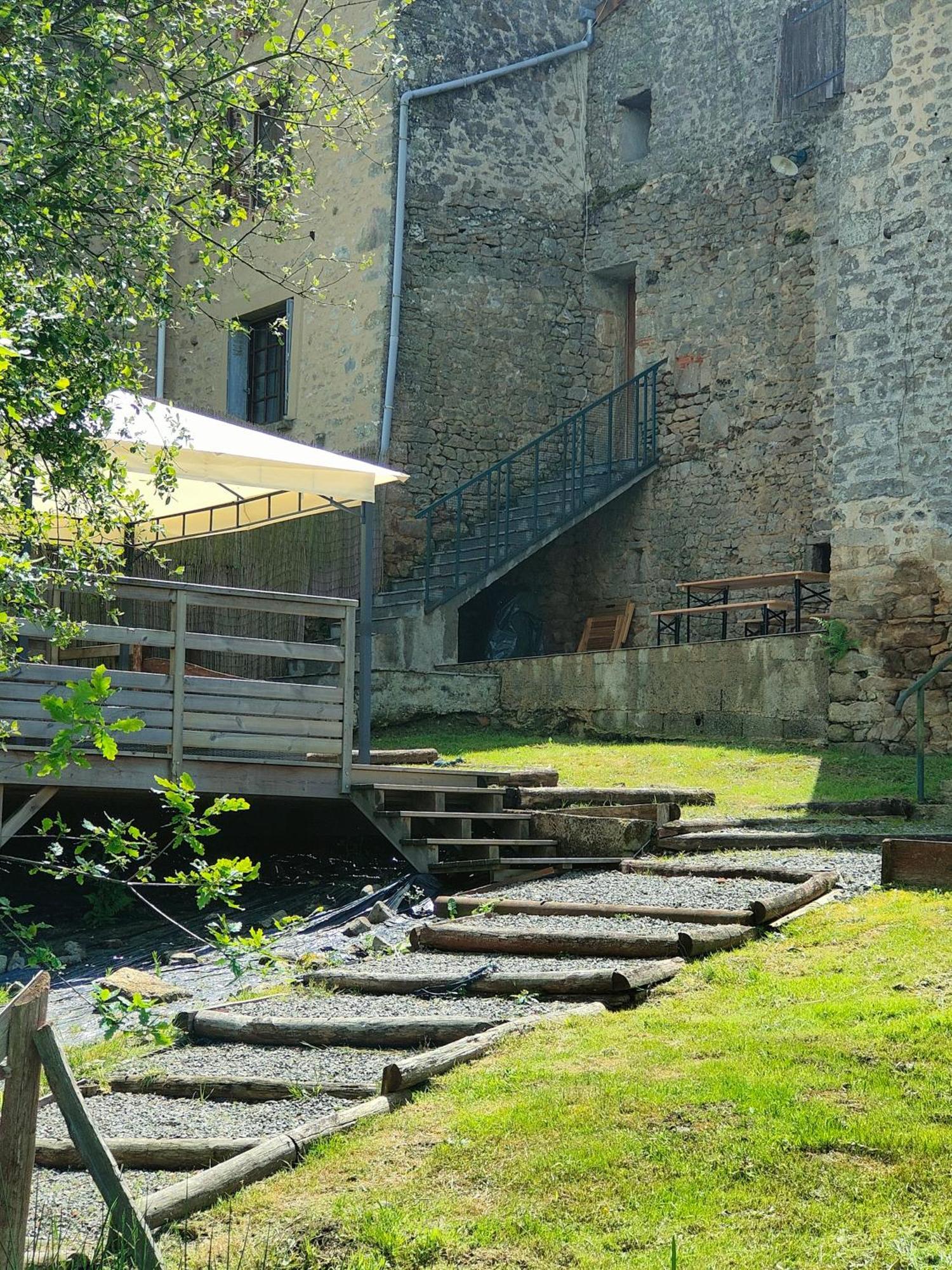 De L Etang Du Planchon *